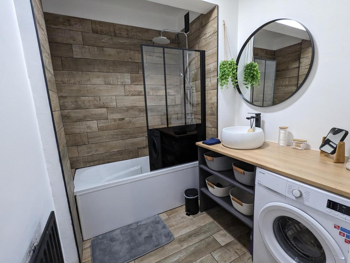 Appt Cosy En Coeur De Ville Proche Lille - 15 Min Tourcoing Kültér fotó